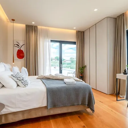 Christall * Kaštelir