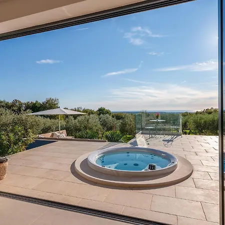 Holiday home Christall