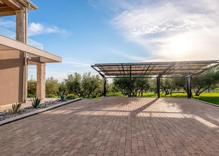 Christall * Kaštelir